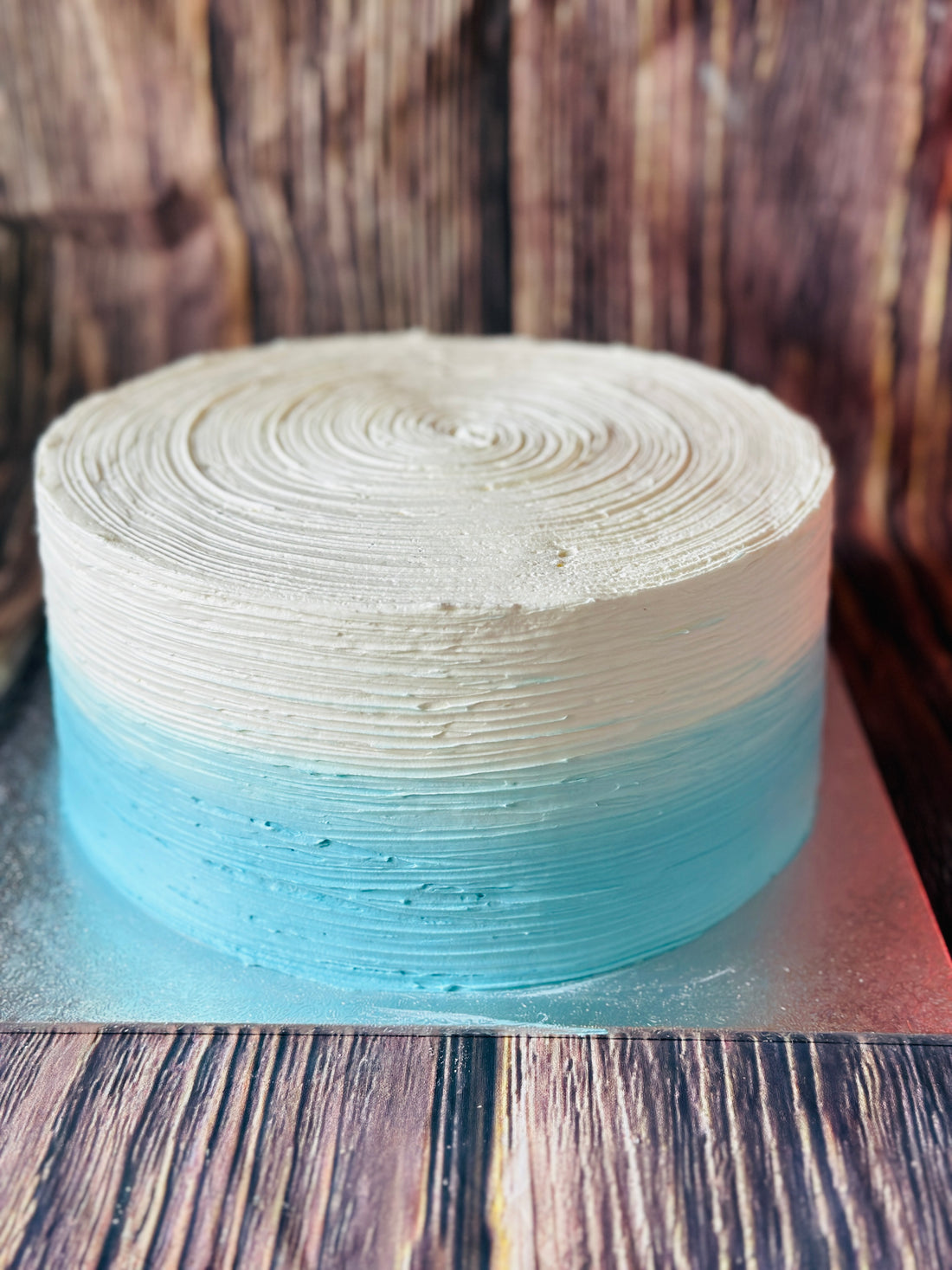 The Joys of Same-Day Cake Delivery with Cake Trays