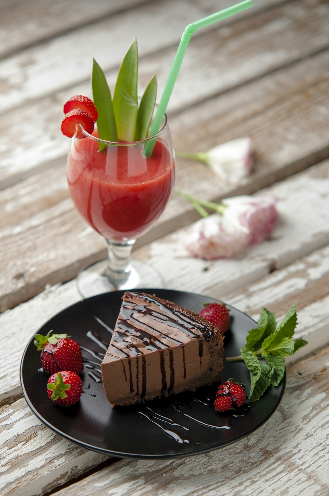 Fast, Fresh, Delicious: Why Choose Same Day Cake Delivery?
