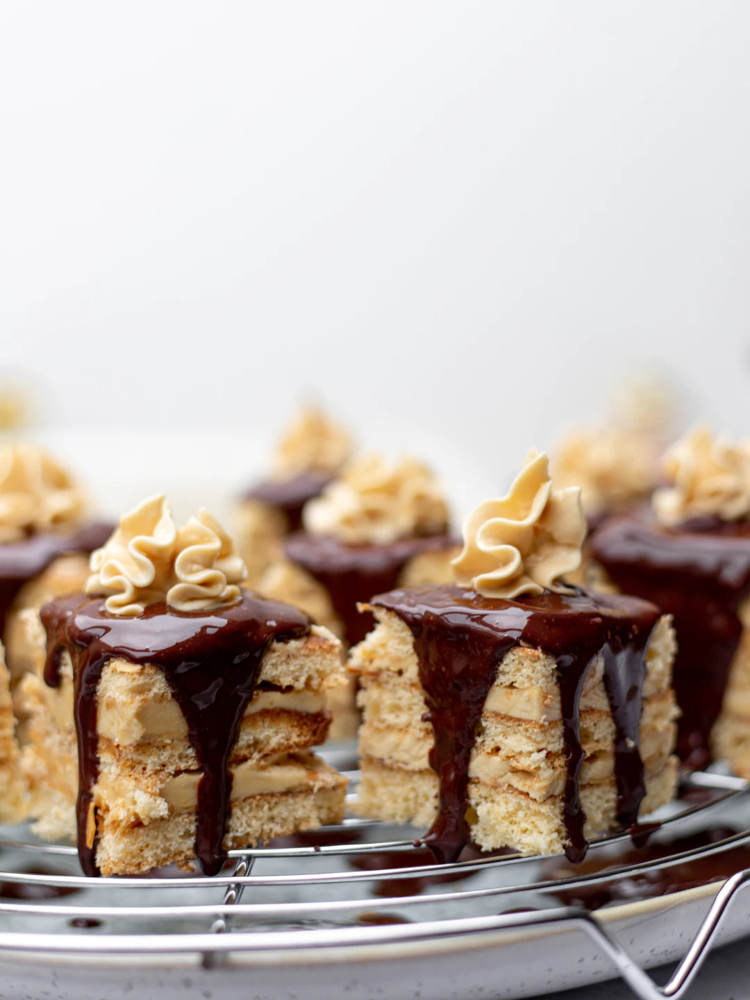 The Sweetest Choices: Popular Cake Flavours for Same Day Orders