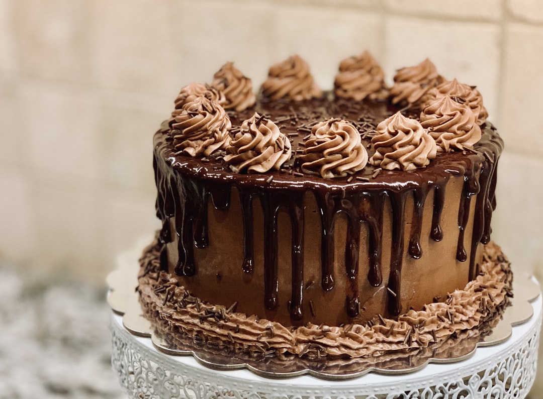 The Art of Creating Mini Birthday Cakes