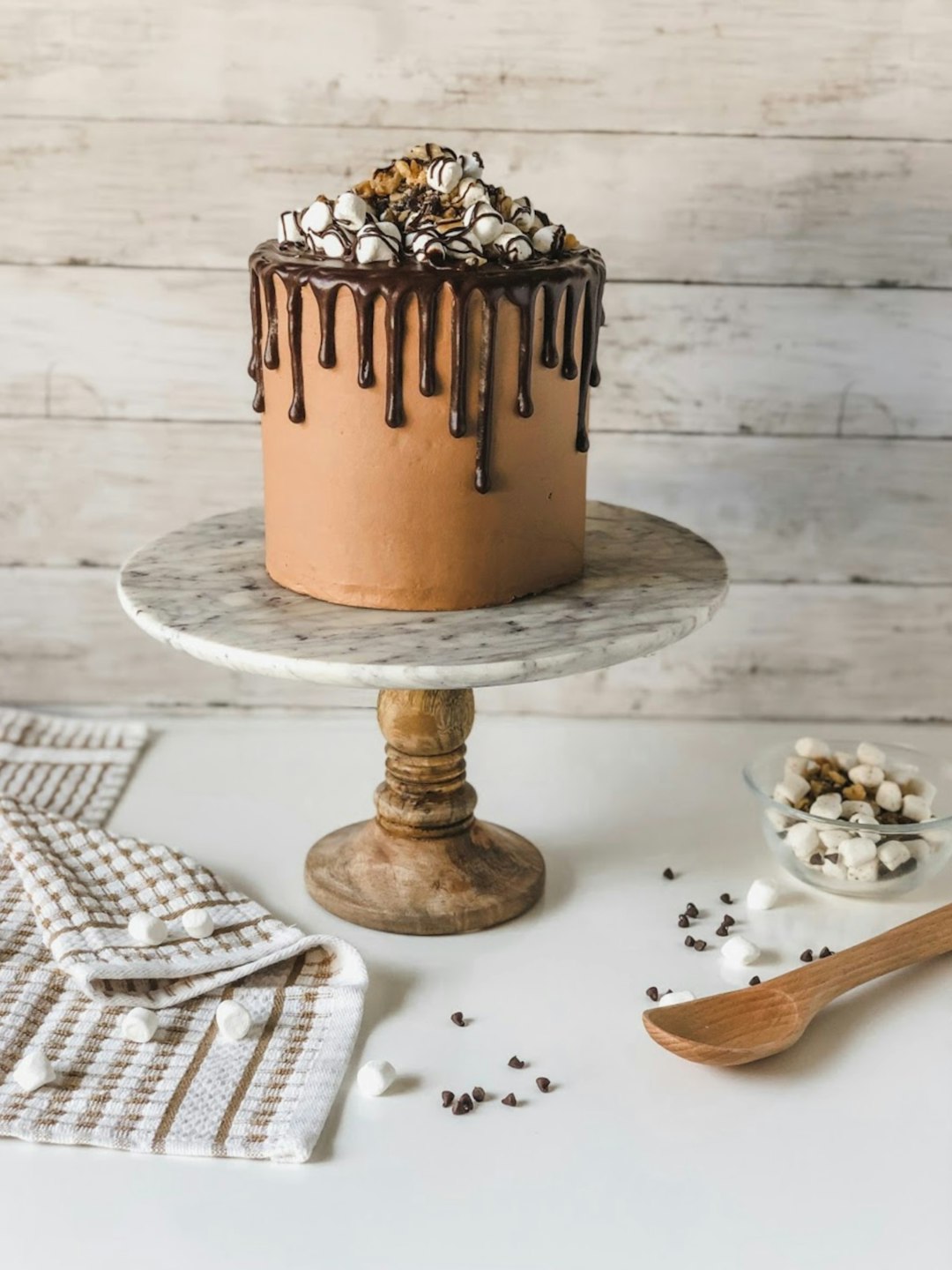 Innovative Ways to Personalize a Birthday Cake
