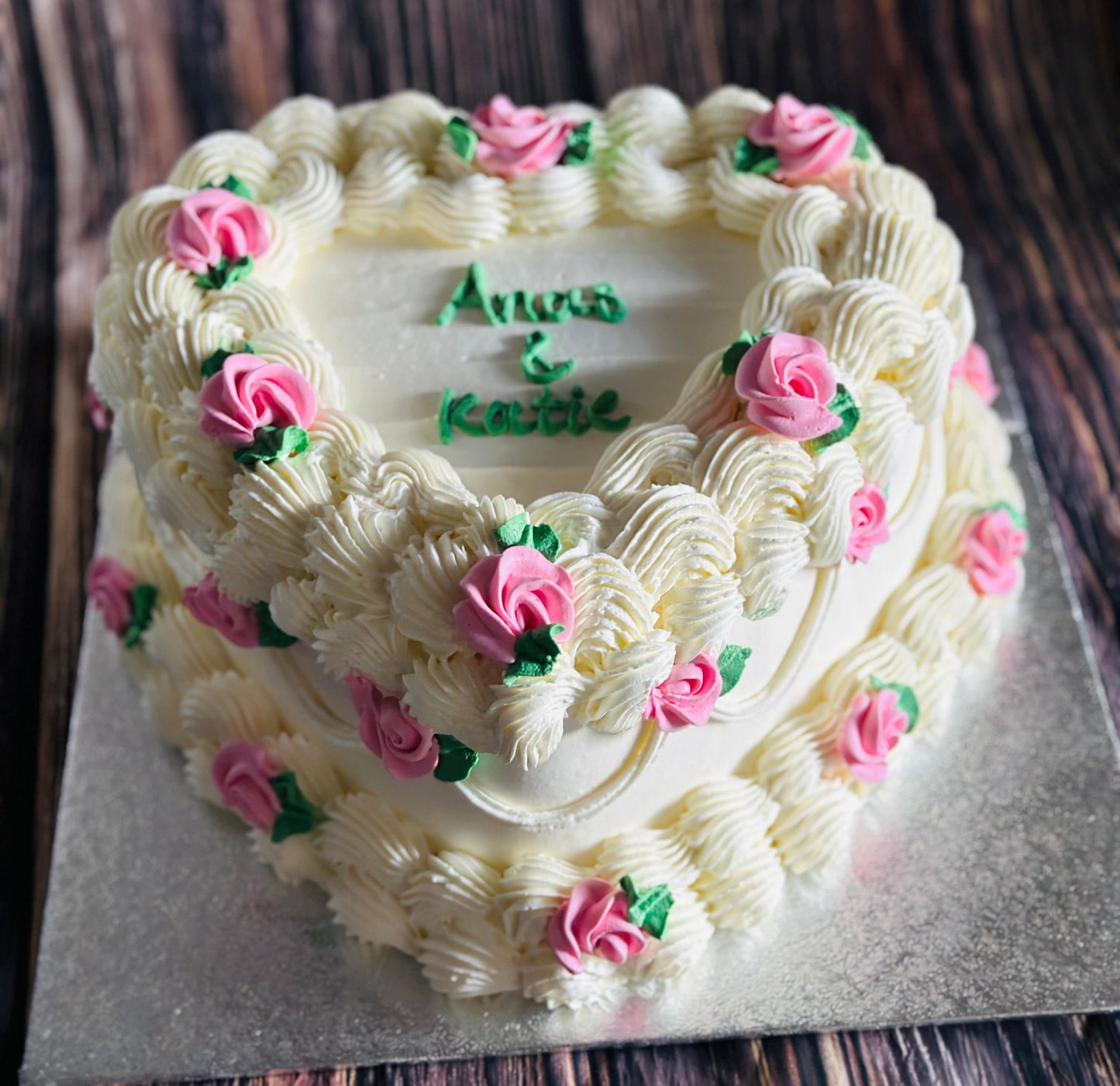 Buy heart-shaped cake with buttercream roses in Ilford and South Woodford – perfect for birthdays and anniversaries.