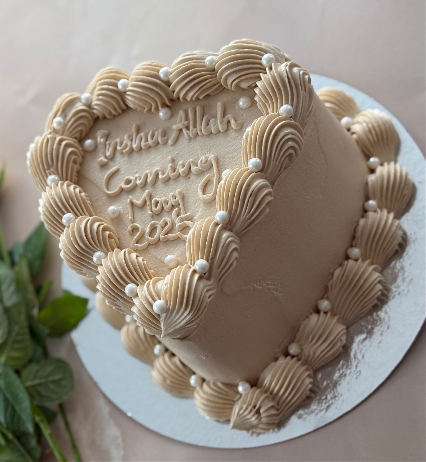Elegant pearl celebration heart cake for IG1 Ilford and E18 South Woodford birthday delivery
