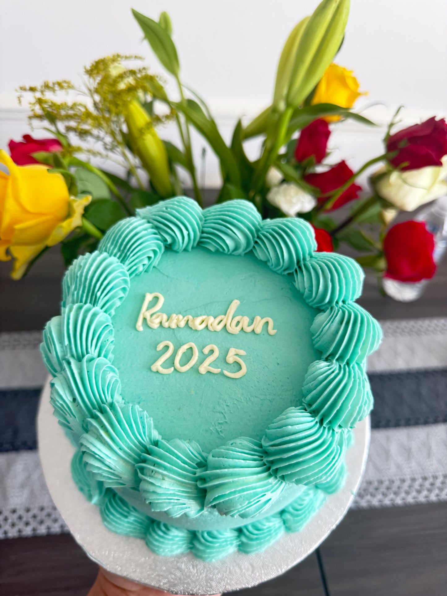 Personalised birthday cake, vanilla or chocolate sponge, next day delivery across Ilford and Seven Kings.