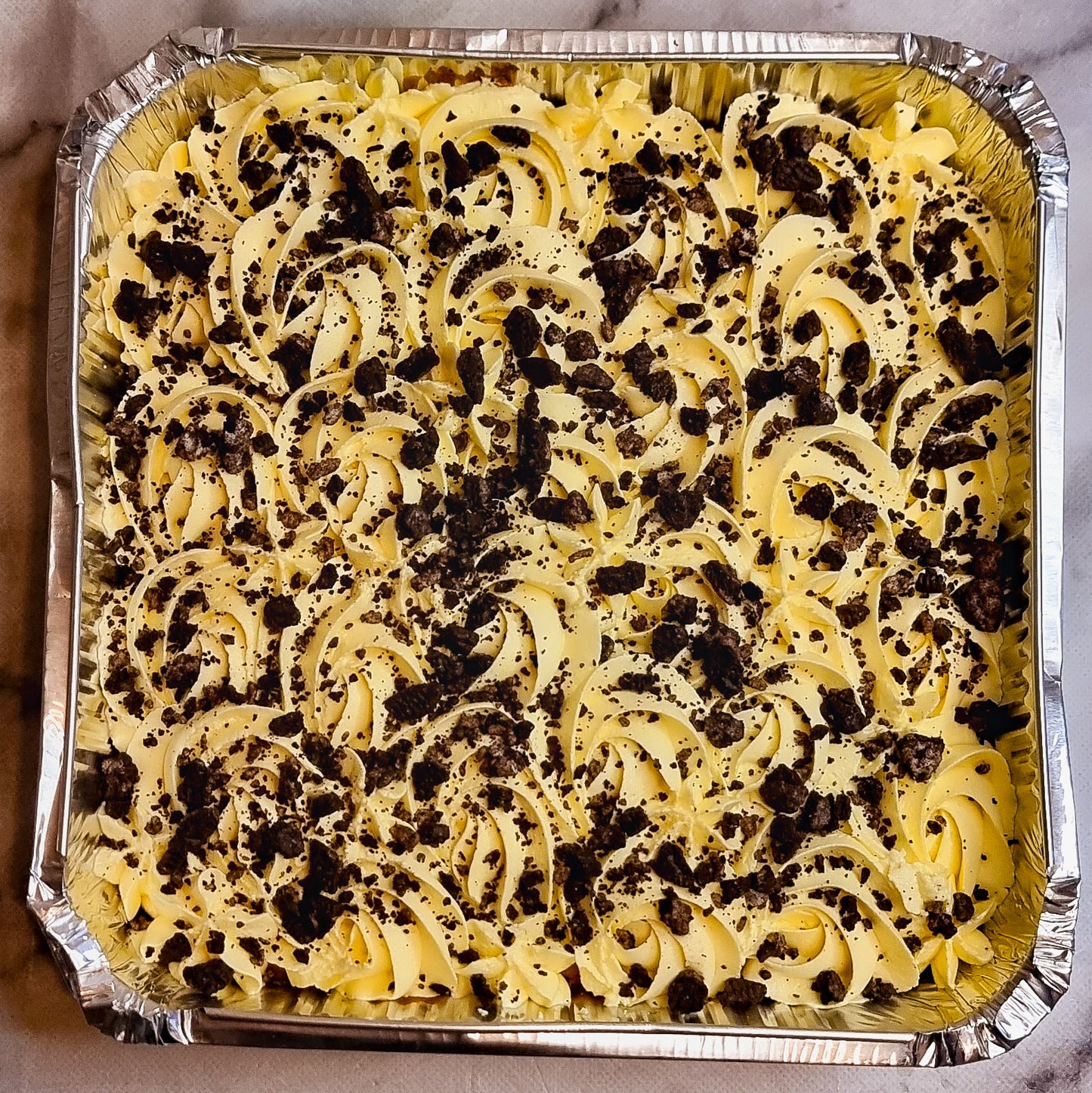 The Best Oreo Buttercream Cake Tray in Romford and East London - Same and Next Day Delivery - Cake Trays