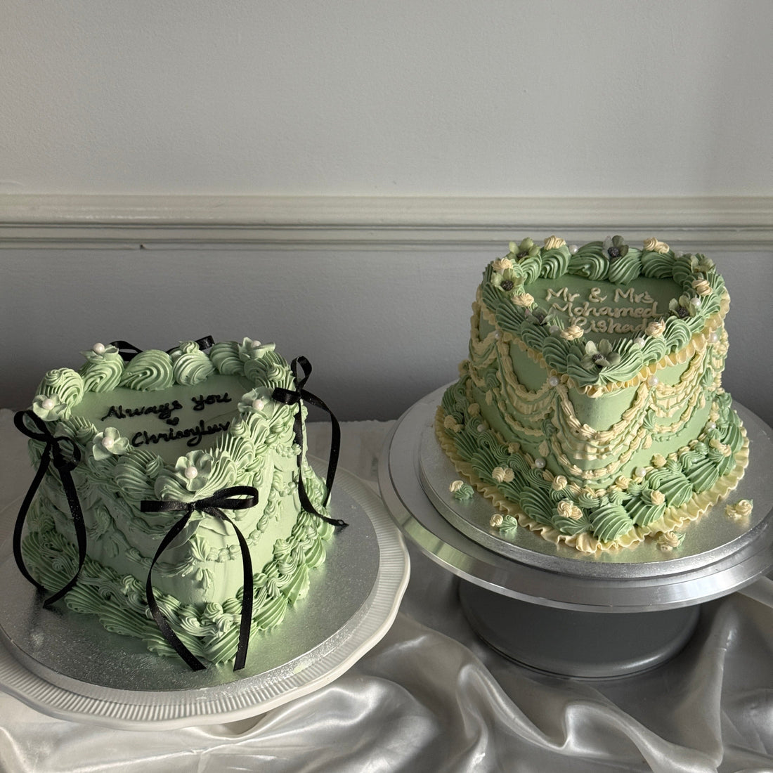 Luxury cake delivery in Chigwell, London with premium cakes from CakeTrays.co.uk.