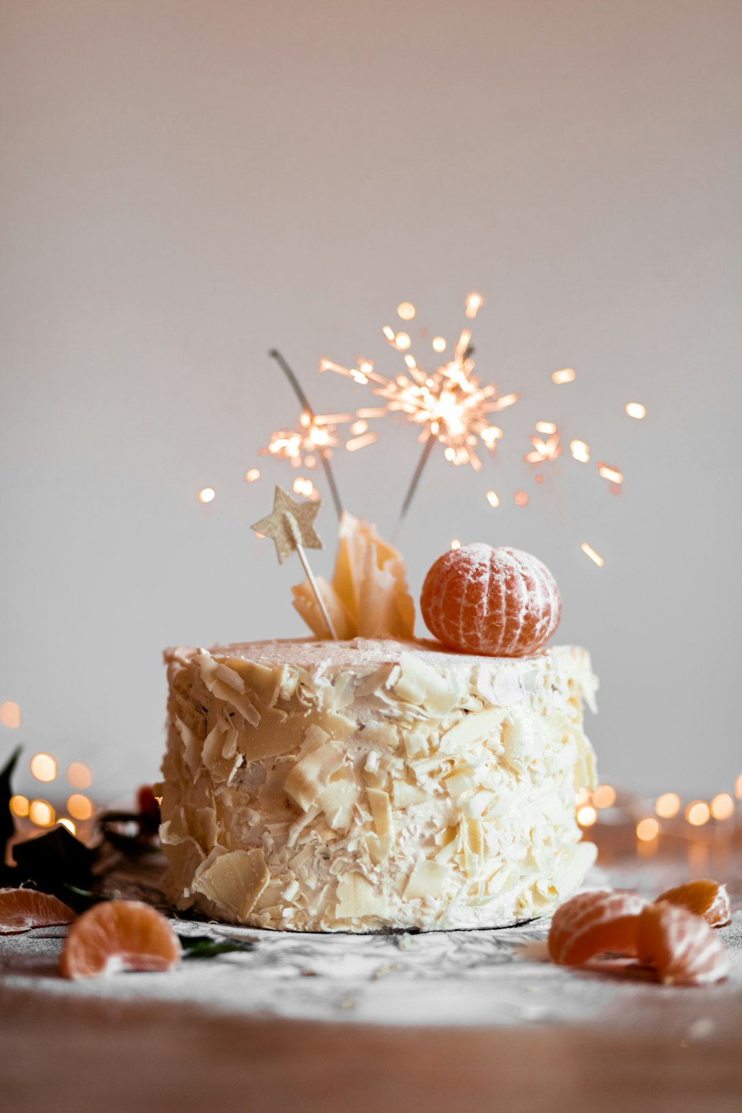 Are Naked Cakes the New Trend for Birthday Celebrations?