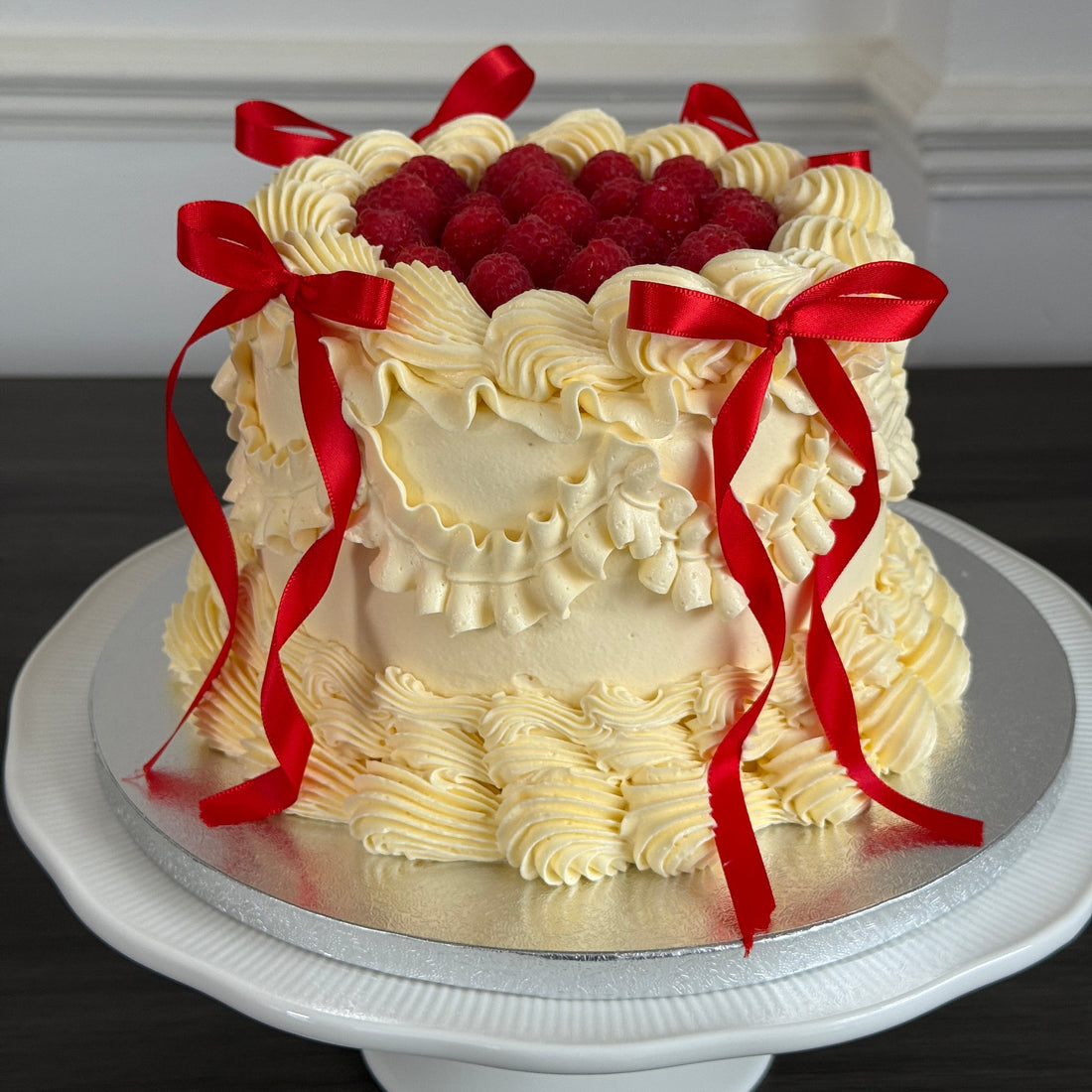 What to Write on a Birthday Cake for Every Age and Occasion