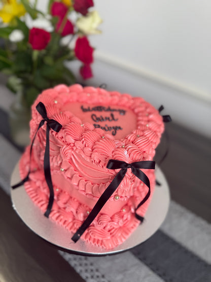 Vintage Heart Cake CT95