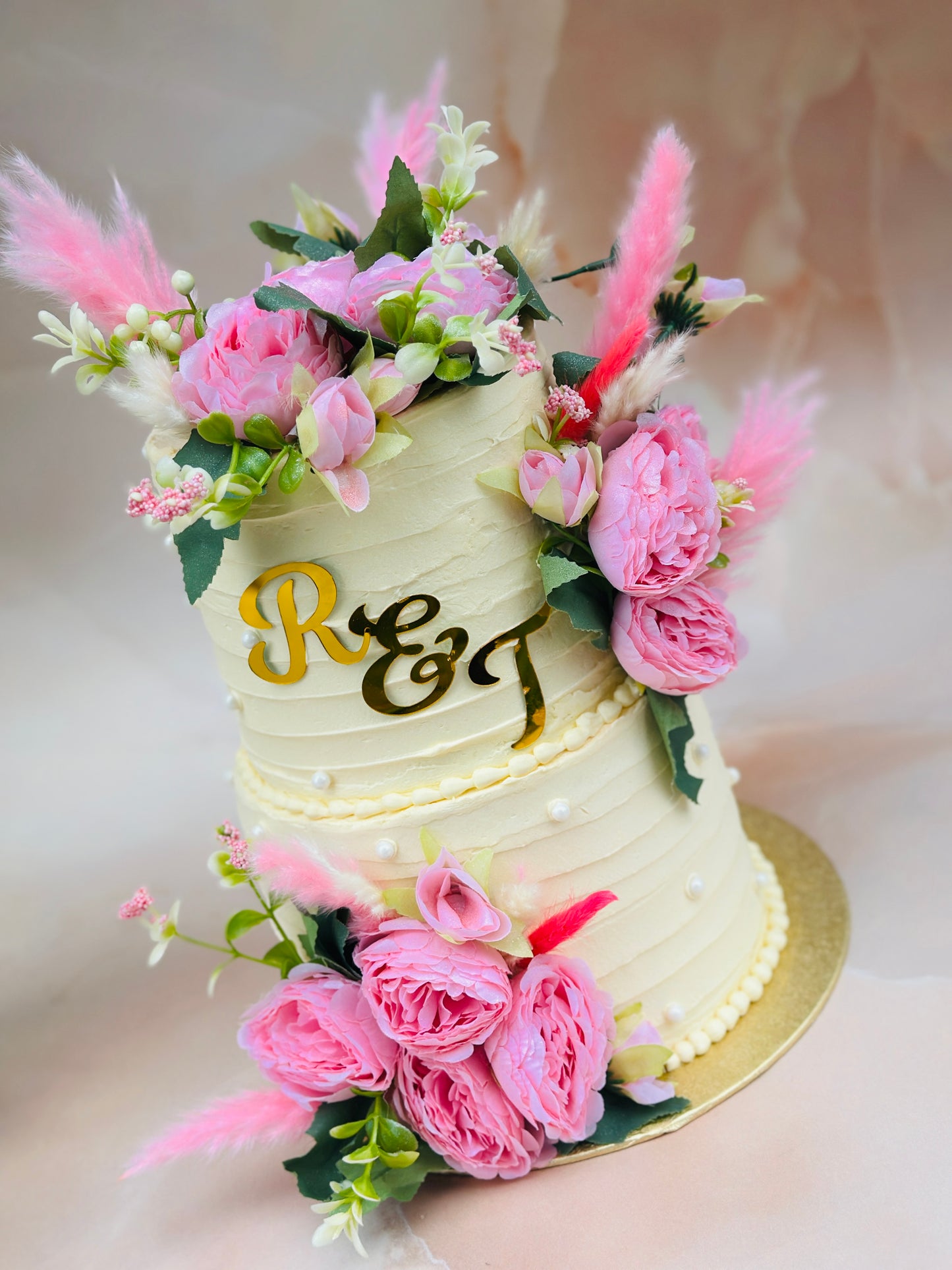 The Best 2 Tier Wedding Celebration Cake WC40 in Romford and East London - Same and Next Day Delivery - Cake Trays