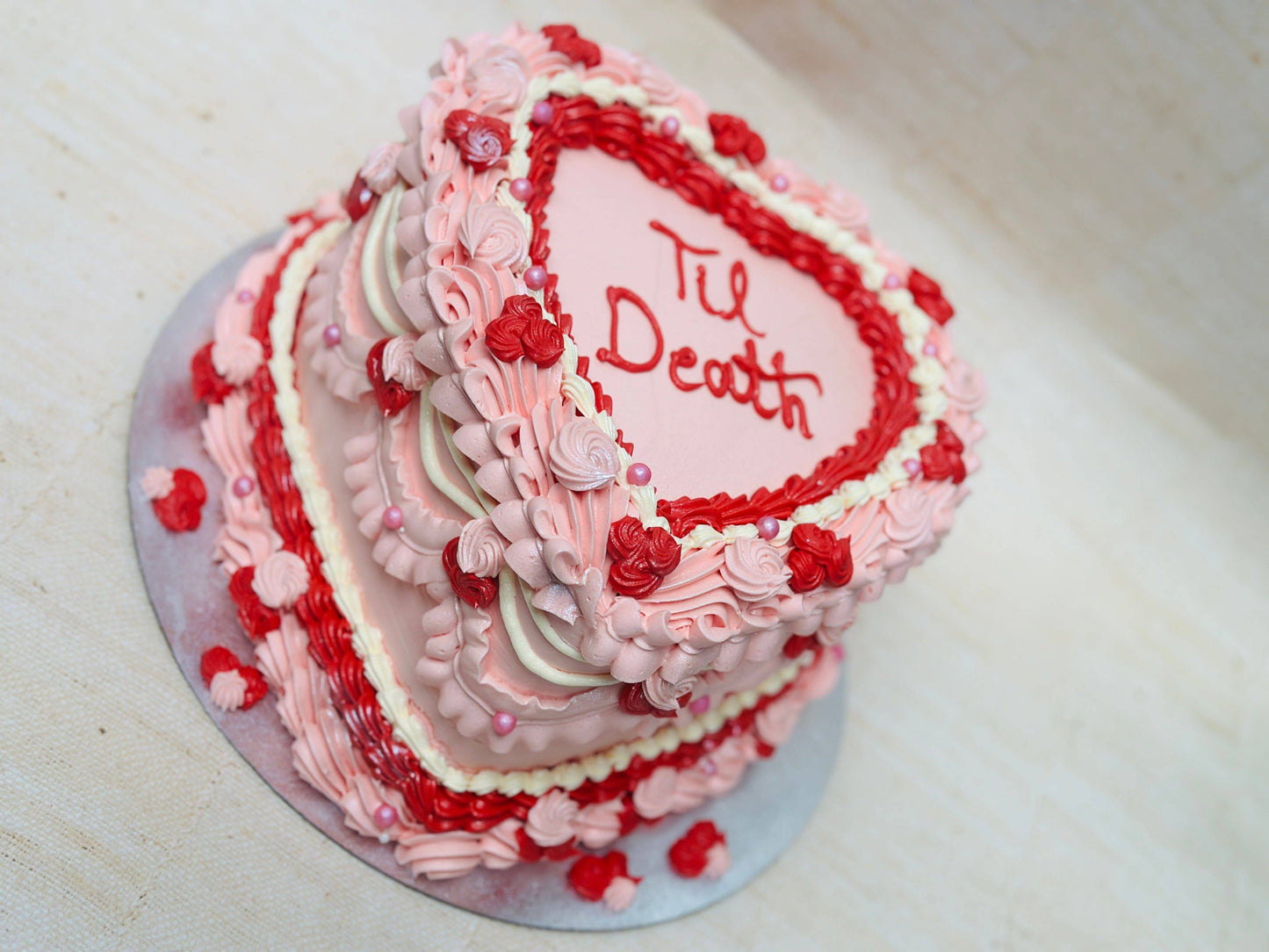 Custom Heart Cake CT20 with intricate piping and personalised message, available for delivery in East London.