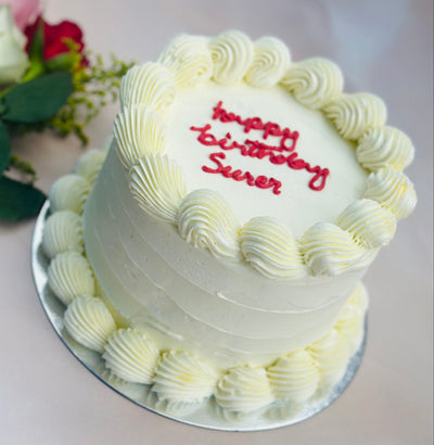 Order birthday cake online with delivery to Dagenham and Forest Gate, tasty buttercream cakes with custom designs.