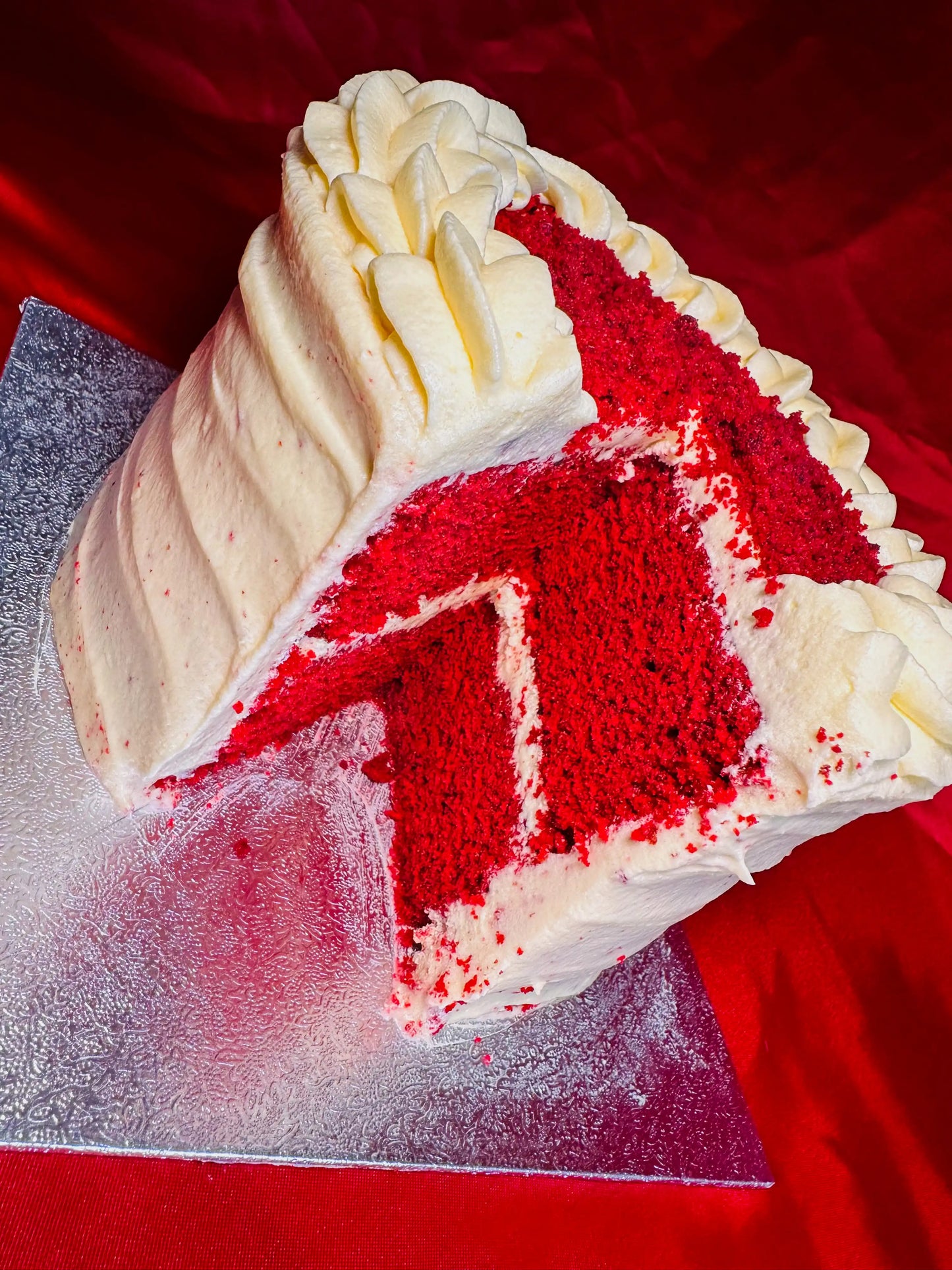 Red Velvet Cake - Premium Cakes & Dessert Bars from Cake Trays - Just £34.99! Shop now at Cake Trays