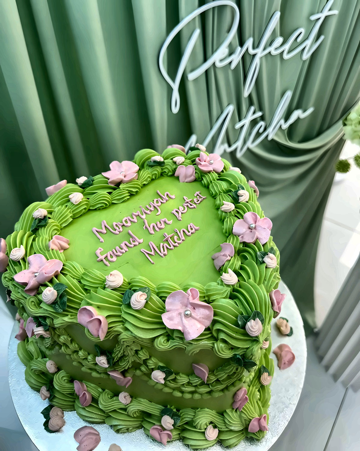 Spring Green Heart Vintage Cake with Pink Blossoms alternate angle